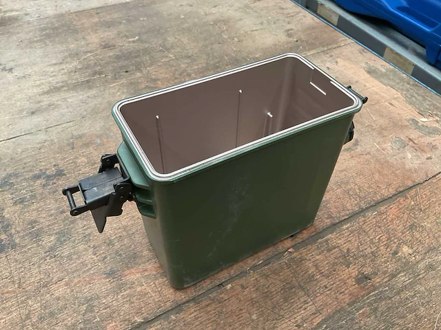 Battery box (3x) - afbeelding 1 van  4