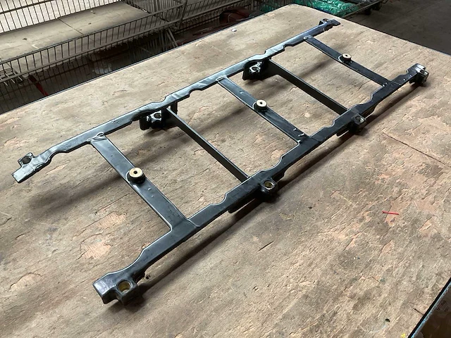 Battery retainer - afbeelding 3 van  4