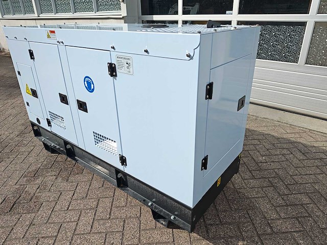 Bauer - 2025 - gfs-12kw - noodstroomaggregaat - afbeelding 3 van  18