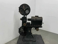 Bauer - decoratieve antieke bioscoop filmprojector - afbeelding 18 van  24