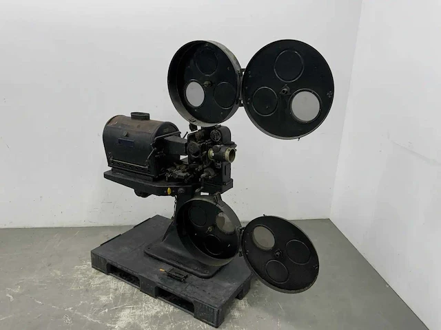 Bauer - decoratieve antieke bioscoop filmprojector - afbeelding 7 van  24