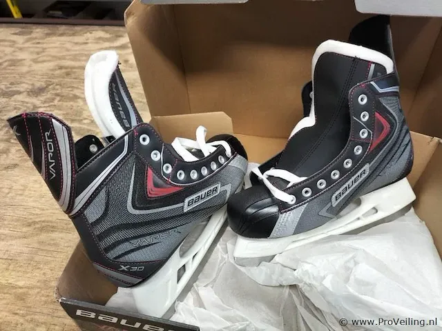 Bauer-ice hockey schaats zwart/wit/rood maat 43 - afbeelding 1 van  3