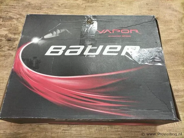 Bauer-ice hockey schaats zwart/wit/rood maat 43 - afbeelding 2 van  3