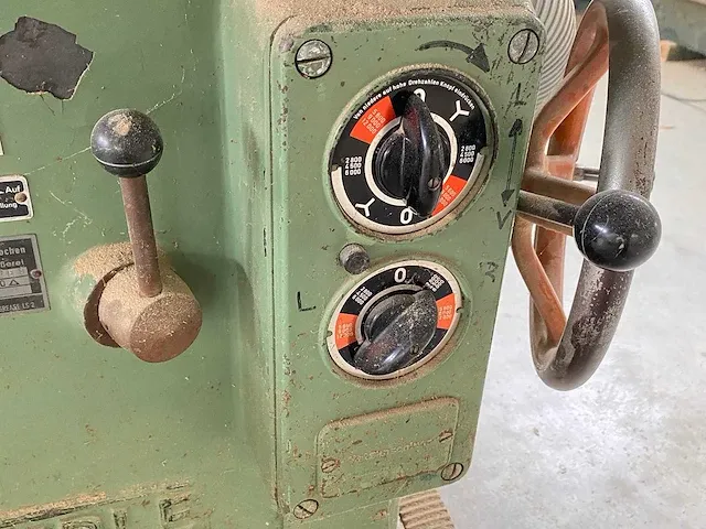 Bäuerle - sfm - houtfreesmachine met aanvoerapparaat - 1962 - afbeelding 4 van  10