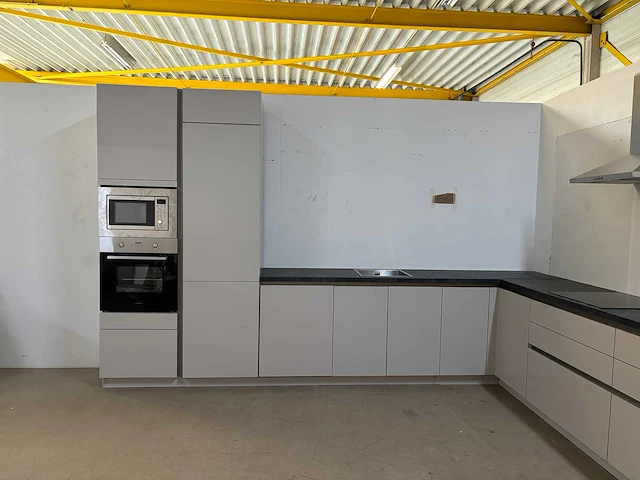 Bauformat - showroomkeuken - afbeelding 24 van  28