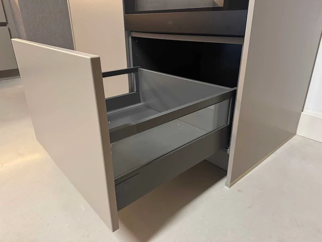 Bauformat - showroomkeuken - afbeelding 25 van  40