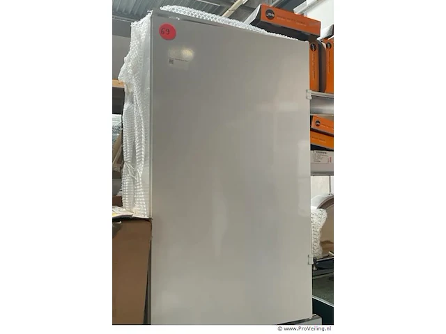 Bauknecht inbouw koelkast - model ksi10vs2 - afbeelding 1 van  3