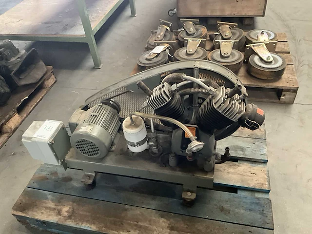 Bauknecht r1 1/2-75 luchtcompressor - afbeelding 5 van  6
