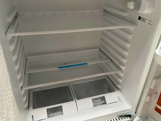 Bauknecht uri1441 onderbouw koelkast - afbeelding 3 van  4