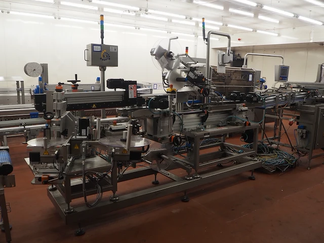 B+b automations- und steuerungstechnik gmbh - afbeelding 1 van  25