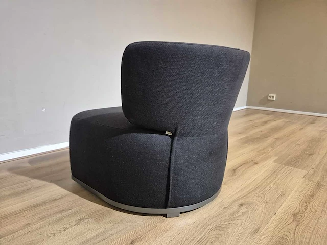 B&b maxalto - amoenus - fauteuil - showroommodellen(2x) - afbeelding 9 van  10