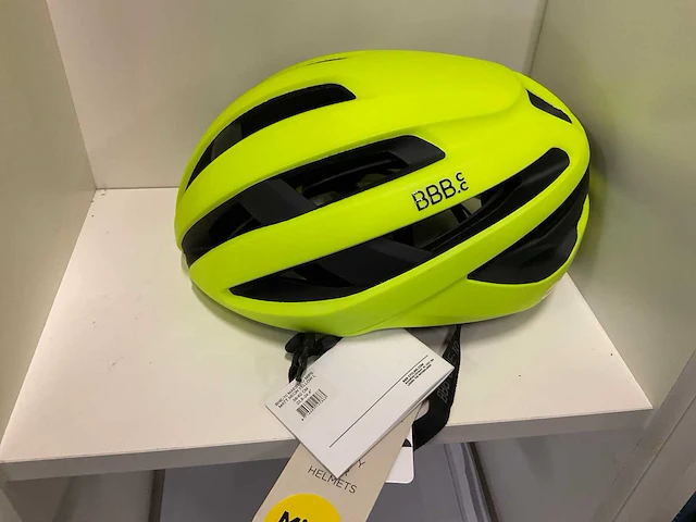 Bbb fietshelm - afbeelding 1 van  2