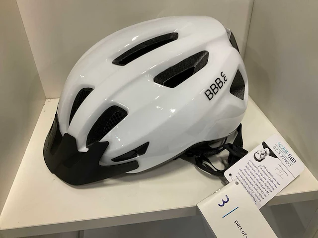 Bbb fietshelm - afbeelding 1 van  2