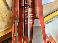 Bbq materiaal 1 x 3delige set en 1 x kwast,zware kwaliteit - afbeelding 2 van  9