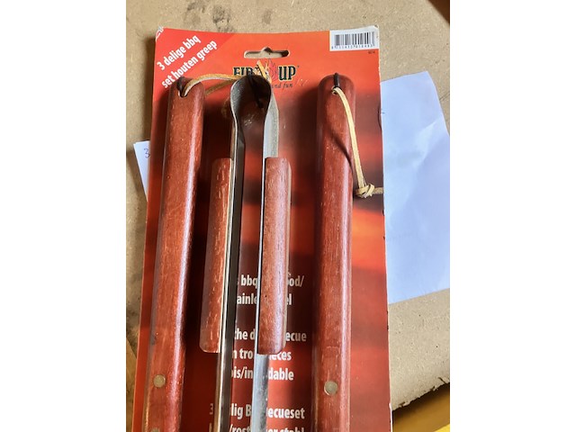 Bbq materiaal 1 x 3delige set en 1 x kwast,zware kwaliteit - afbeelding 7 van  9