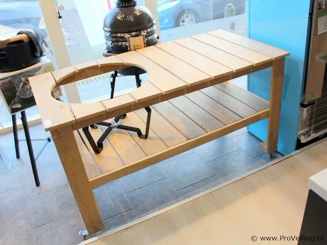 Bbq tafel woodpech - afbeelding 1 van  5