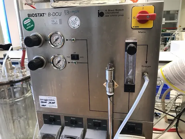 B.braun biotech 10 liter biostat b-dcu twin bioreactor opstelling - afbeelding 23 van  26