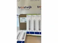 Bcc - stekkerdoos 6-voudig wit 3m kabel (144x) - afbeelding 1 van  5