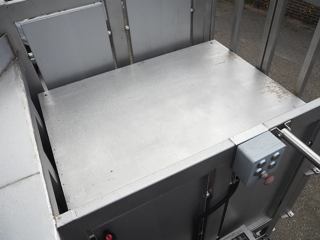 Bd lift & container int. ab - afbeelding 2 van  25