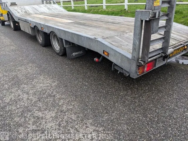 Be combinatie iveco, 35c18, bouwjaar 22-09-2009 - afbeelding 37 van  51