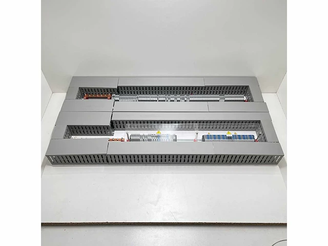 Be possitive 115v - 230v switch board - 07506y - afbeelding 1 van  1