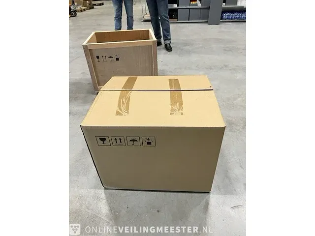 Beademingsapparaat nanjing chenwei, cwh-3010 - afbeelding 3 van  9