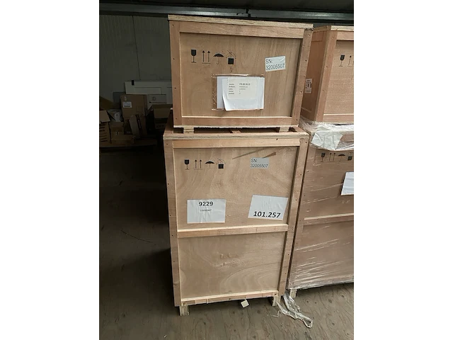 Beademingsapparaat, nanjing chenwei, cwh-3010 - afbeelding 2 van  9