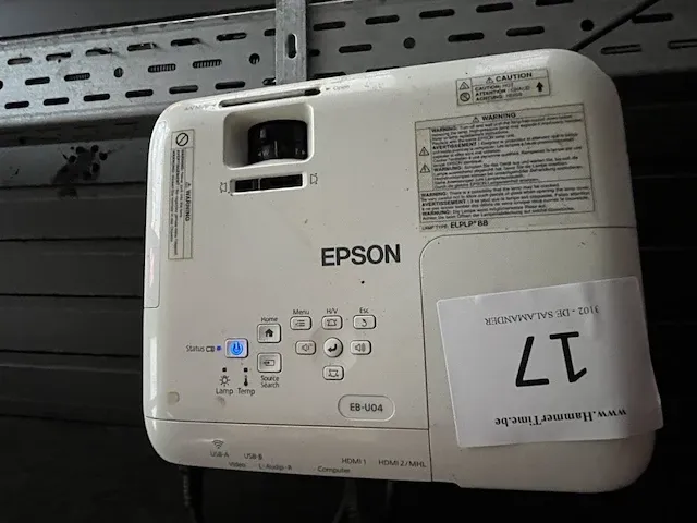 Beamer epson en projectiescherm - afbeelding 1 van  3