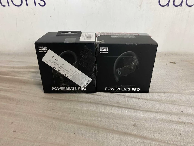 Beats powerbeats pro zwart (2x) - afbeelding 2 van  3