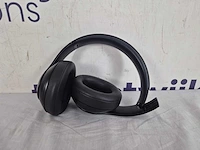 Beats studio 3 - draadloze over-ear koptelefoon - zwart - afbeelding 2 van  3