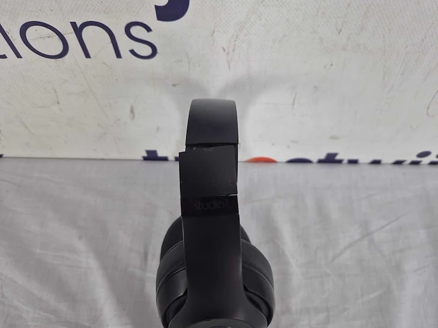 Beats studio 3 - draadloze over-ear koptelefoon - zwart - afbeelding 3 van  3