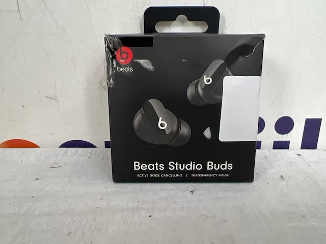 Beats studio buds - draadloze ruisonderdrukkende oortjes - afbeelding 2 van  2