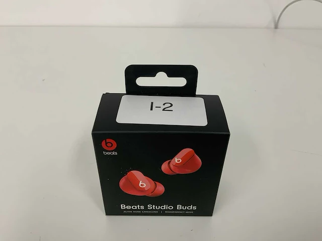 Beats studio buds red, draadloze ruisonderdrukkende oortjes - mj503zm/a - afbeelding 1 van  2