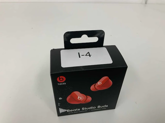 Beats studio buds red, draadloze ruisonderdrukkende oortjes - mj503zm/a - afbeelding 1 van  2