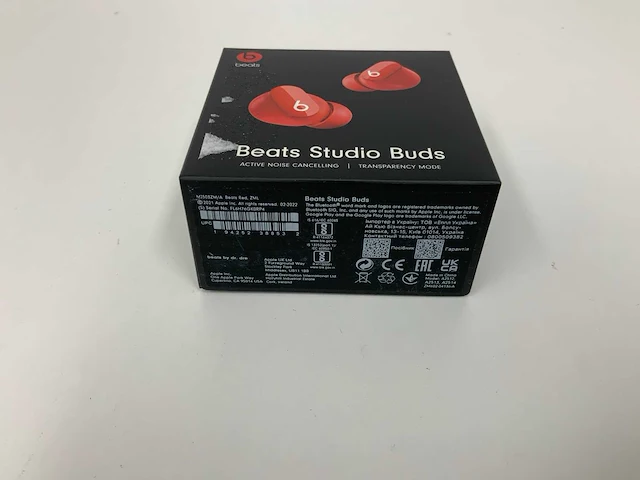 Beats studio buds red, draadloze ruisonderdrukkende oortjes - mj503zm/a - afbeelding 2 van  2
