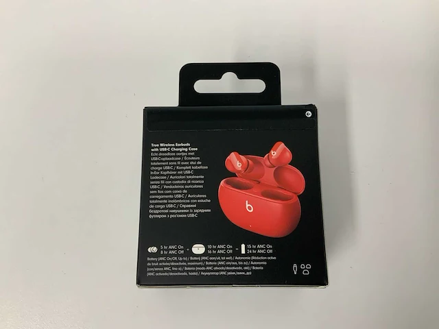 Beats studio buds red, draadloze ruisonderdrukkende oortjes - mj503zm/a - afbeelding 3 van  3