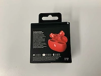 Beats studio buds red, draadloze ruisonderdrukkende oortjes - mj503zm/a - afbeelding 3 van  3