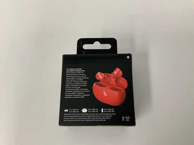 Beats studio buds red, draadloze ruisonderdrukkende oortjes - mj503zm/a - afbeelding 3 van  3