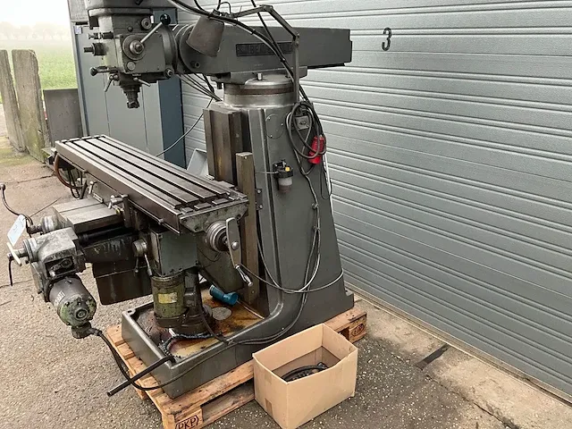 Beavermill vbrp freesmachine - afbeelding 15 van  16