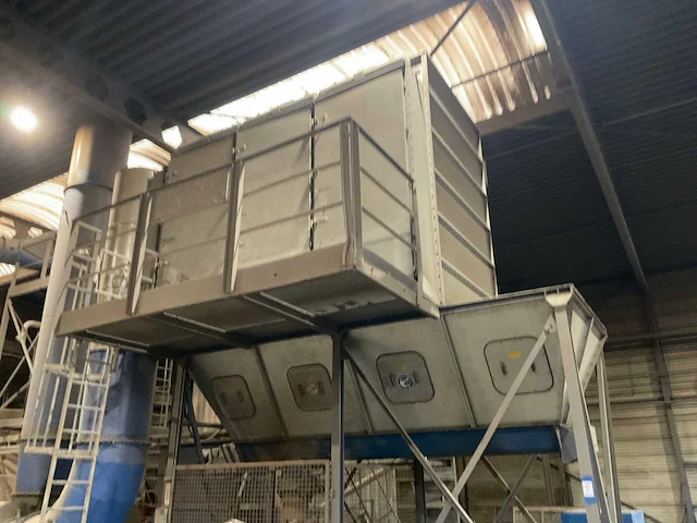 Becker 4800 hamermolen shredder - afbeelding 22 van  42