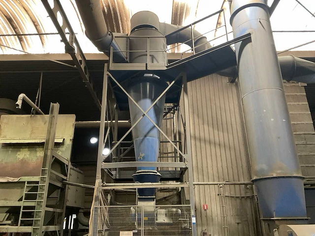 Becker 4800 hamermolen shredder - afbeelding 24 van  42