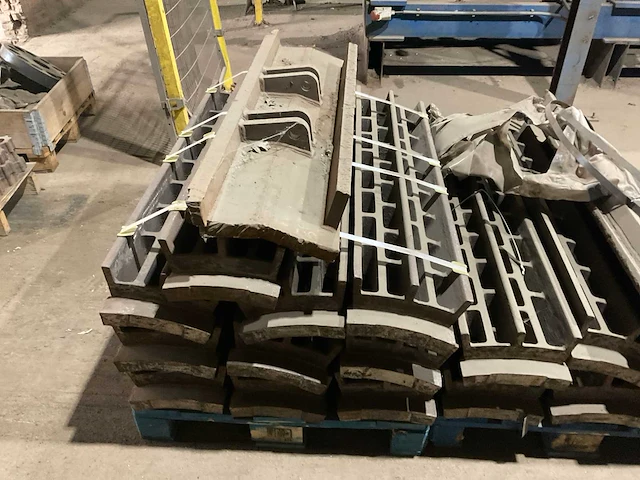Becker 4800 hamermolen shredder - afbeelding 29 van  42