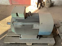 Becker 4800 hamermolen shredder - afbeelding 33 van  42