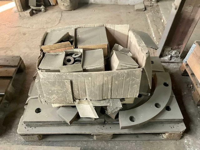 Becker 4800 hamermolen shredder - afbeelding 34 van  42