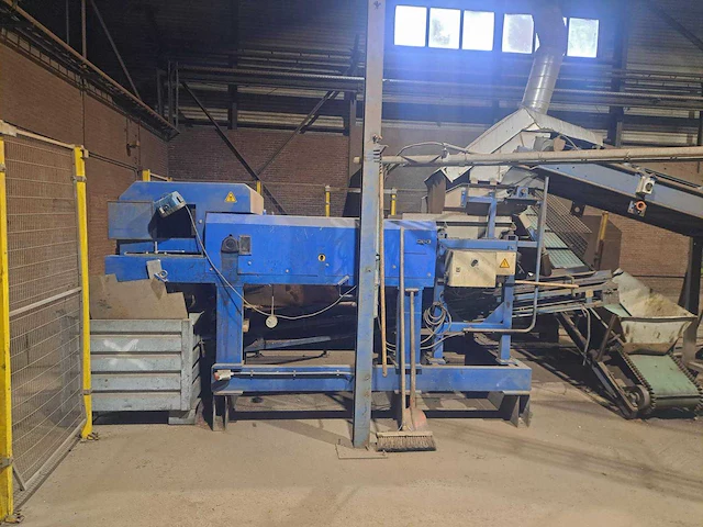 Becker 4800 hamermolen shredder - afbeelding 3 van  42