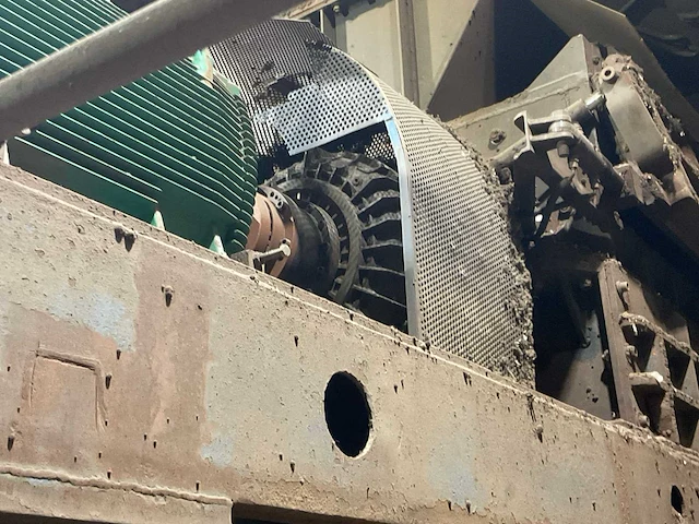 Becker 4800 hamermolen shredder - afbeelding 9 van  42