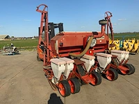 Becker aeromat t6z zaaimachine - afbeelding 20 van  25