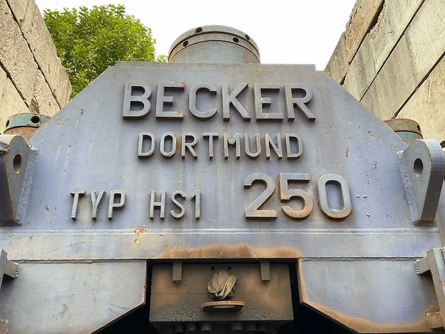 Becker dortmund hst 250 schroot pers/knip machine - afbeelding 13 van  37