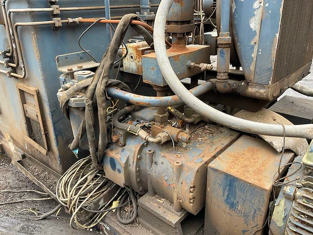 Becker dortmund hst 250 schroot pers/knip machine - afbeelding 31 van  37