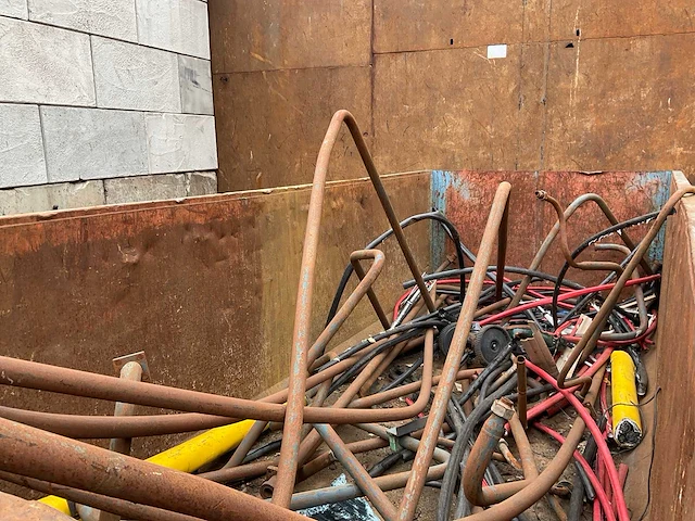 Becker dortmund hst 250 schroot pers/knip machine - afbeelding 35 van  37
